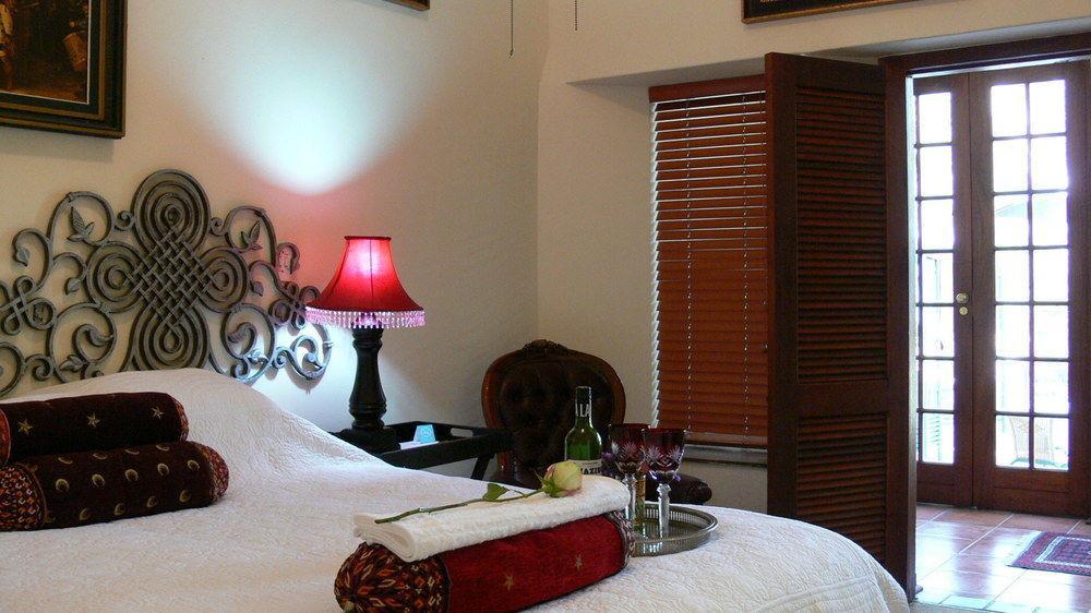 Bohemian Guesthouse - Pretoria-Noord Exteriér fotografie