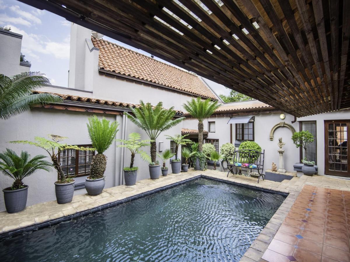 Bohemian Guesthouse - Pretoria-Noord Exteriér fotografie